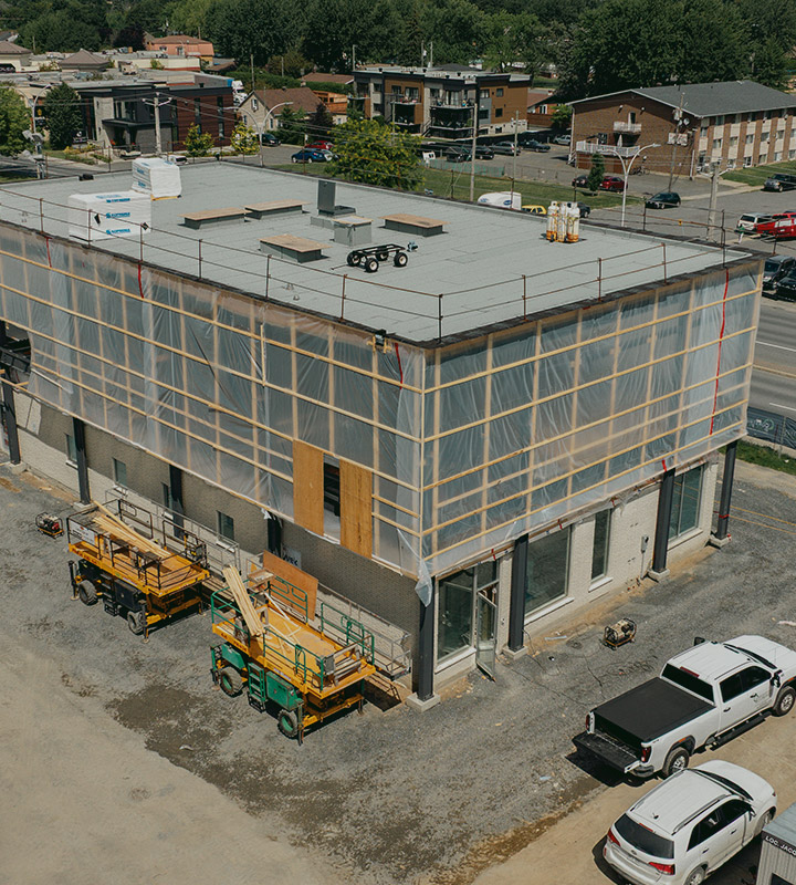 Vue aérienne d'un bâtiment en construction